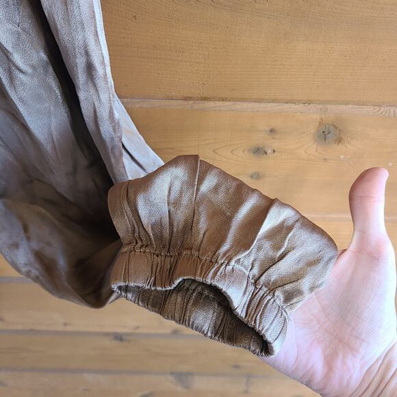 Anthropologie Tina + Jo Taupe Satin Cargo Jogger High Rise NWT Large Pull On - Picture 6 of 8